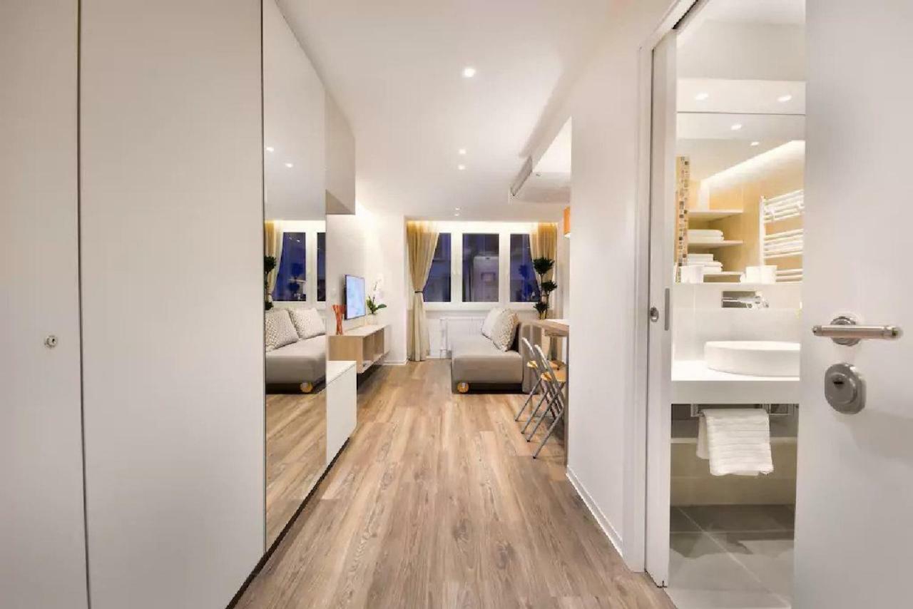 ★ Exclusive Central Apartment ★ Free Garage ★ Laibach Exterior foto
